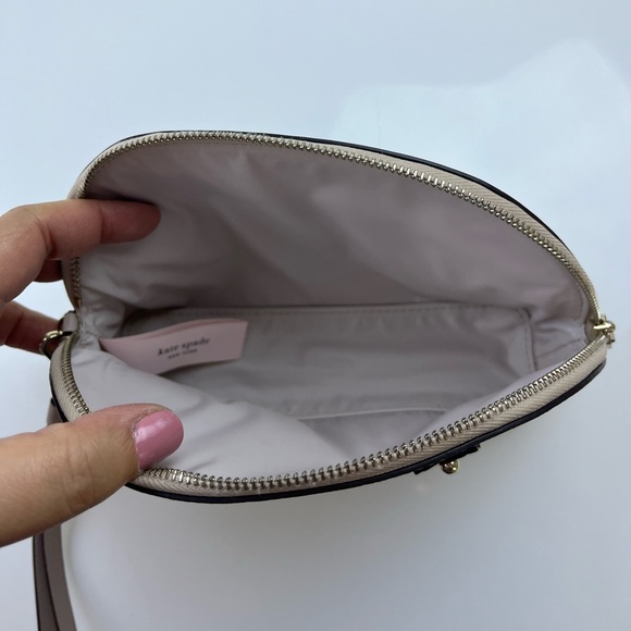 Kate Spade Cameron Spade Flower Applique Medium Dome Cosmetic Bag Clutch N239-24 - Picture 2 of 5